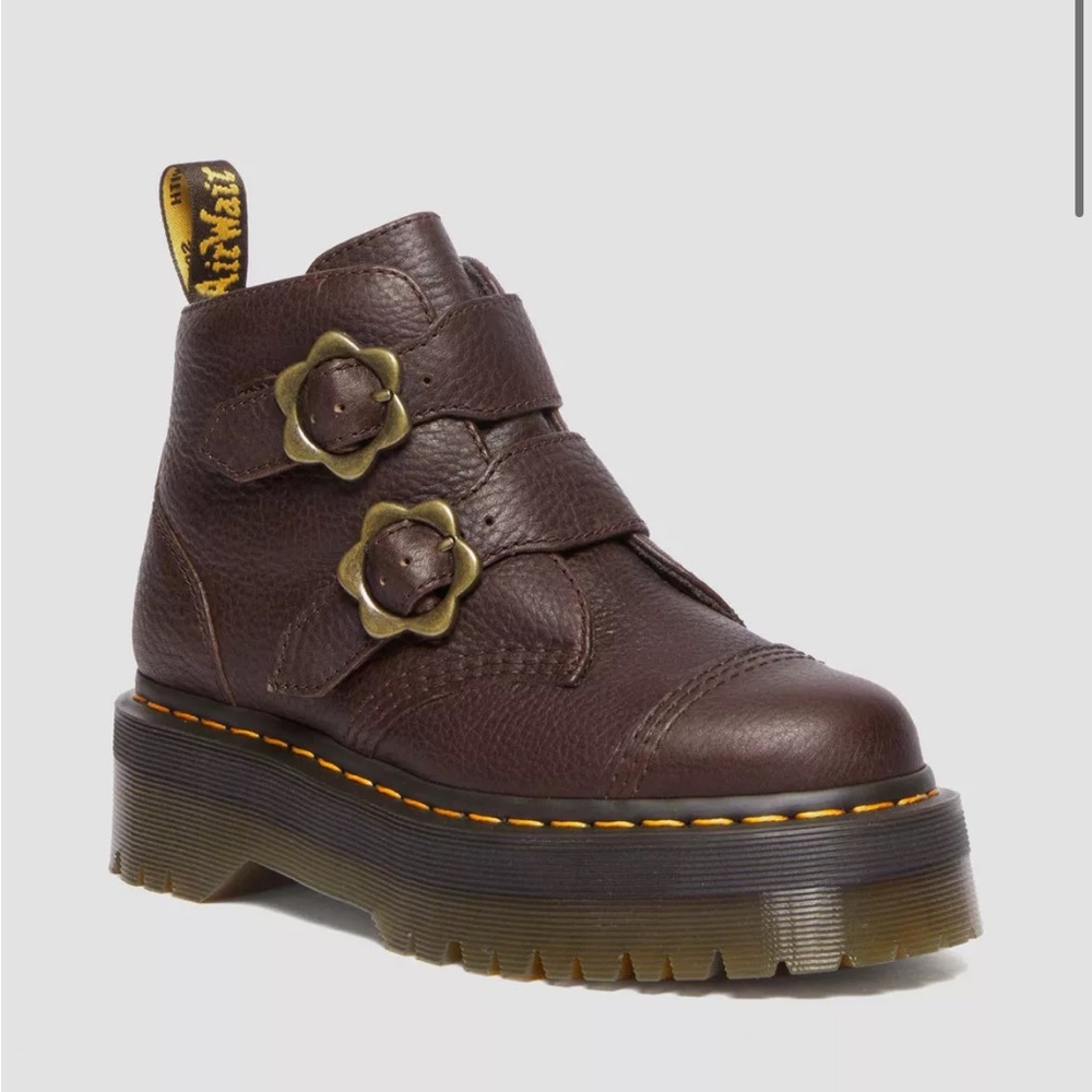 Brand new only worn once! Doc martens brown airwalk platform boots